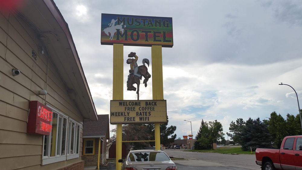 ג'ילט Mustang Motel מראה חיצוני תמונה